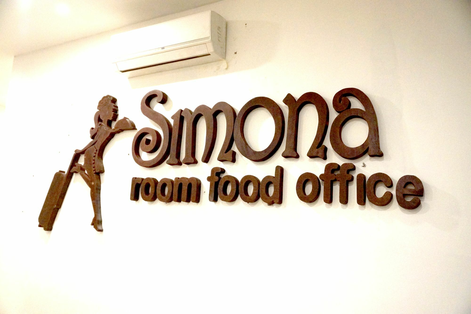 Oyo 1489 Simona Hotel Kerobokan  Luaran gambar